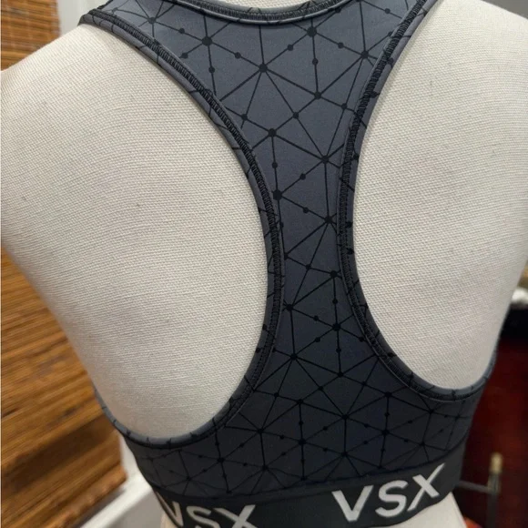 VSX Geometric Sports Bra - Picture 4 of 4